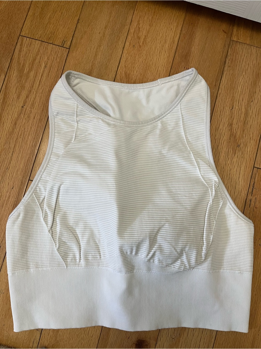 Lululemon Ebb to Train Bra White Sz 8 EUC